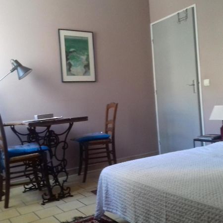 Appartement Les Trois Rois à Nîmes Extérieur photo